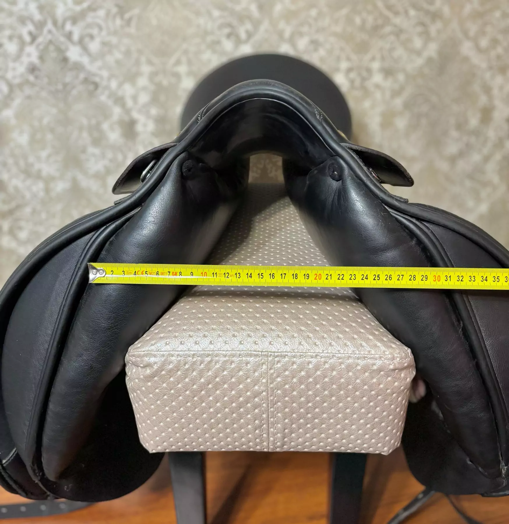 Выездковое седло Prestige Hippos Dressage 17/31